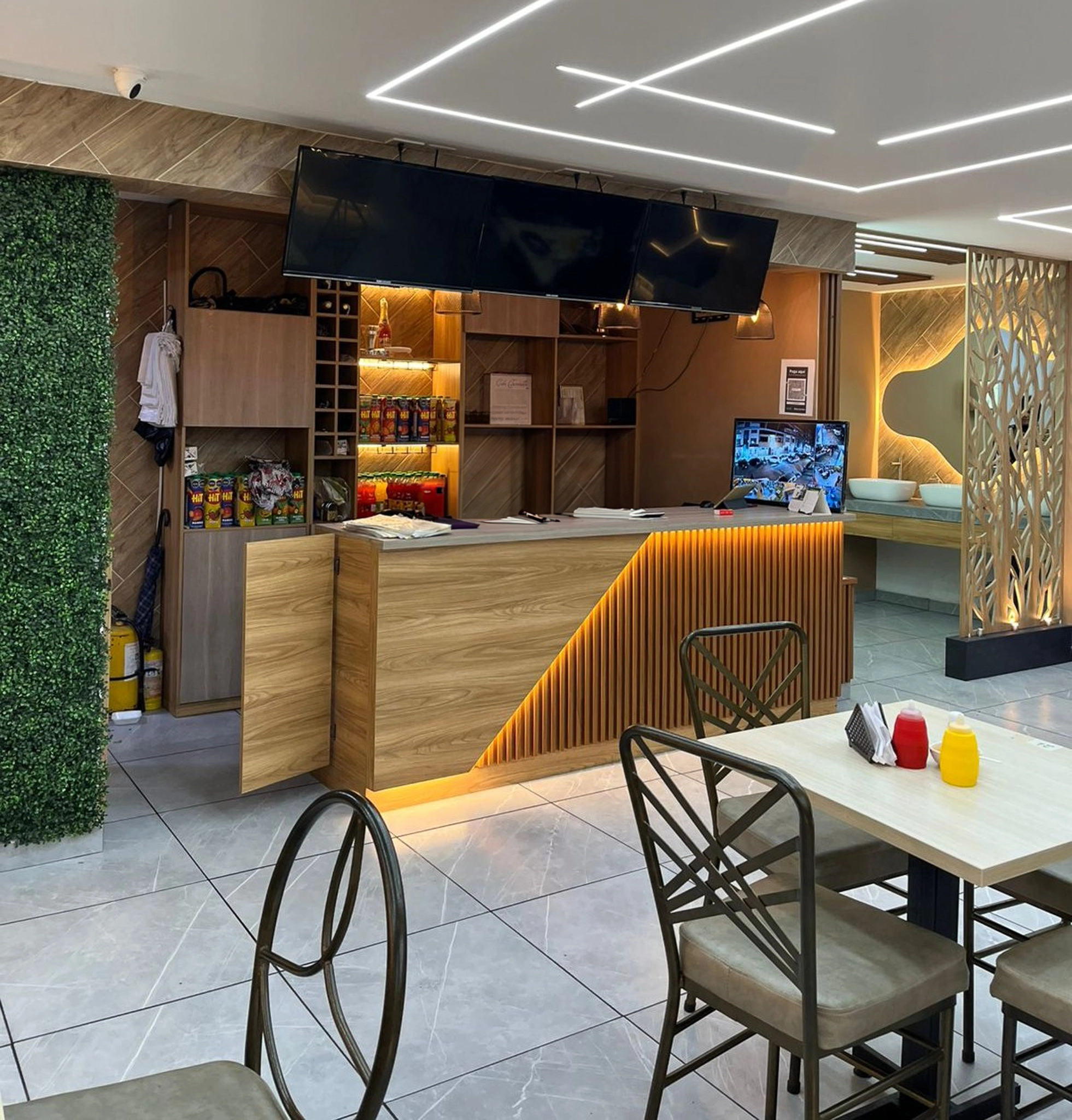 Platos especiales de Pollo Punto la 22, restaurante tradicional en Nariño